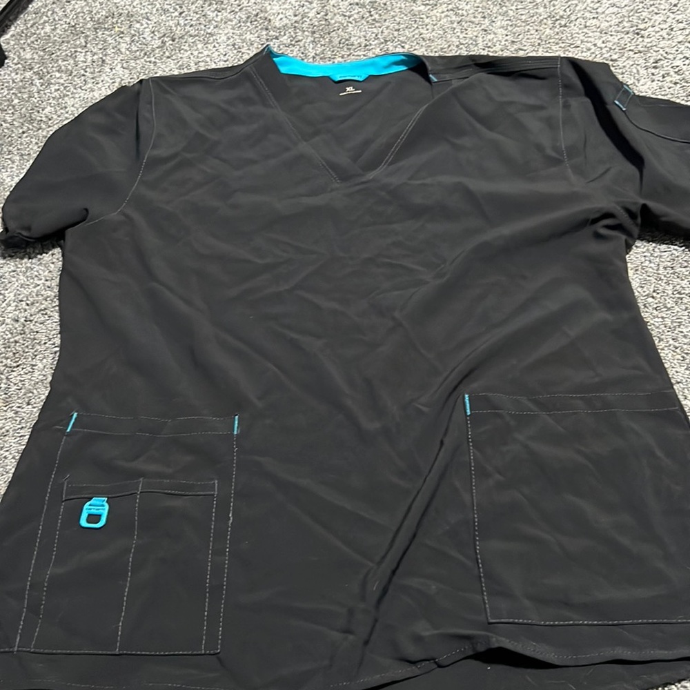 Carhartt Scrub Top